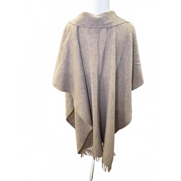 Neutral Beige Women's Wool Cape with Integrated Tie/Scarf, OS NWOT - Picture 3 of 4